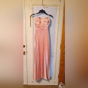 Prom dress/bridesmaid dress